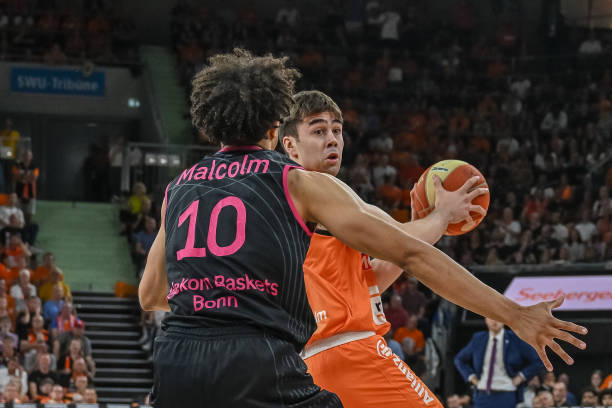 为赛事增添 为赛事增添