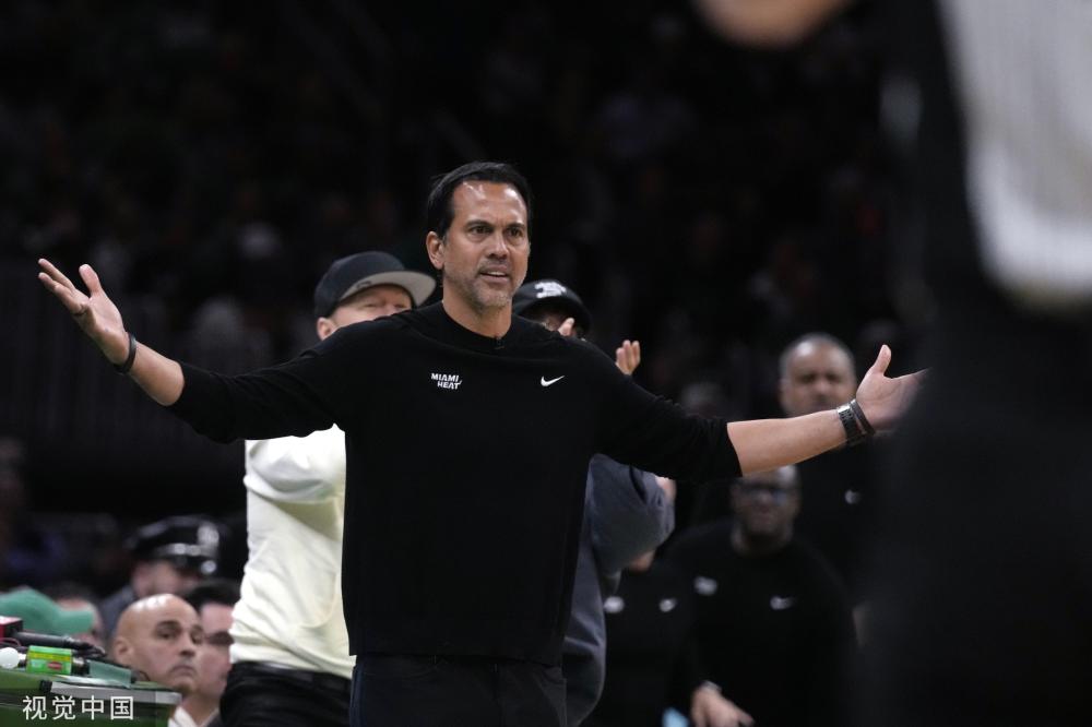 显露无遗 显露无遗