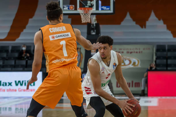 驻章高校大 驻章高校大