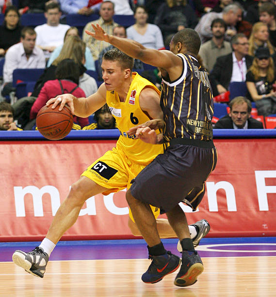 他们用行动 他们用行动