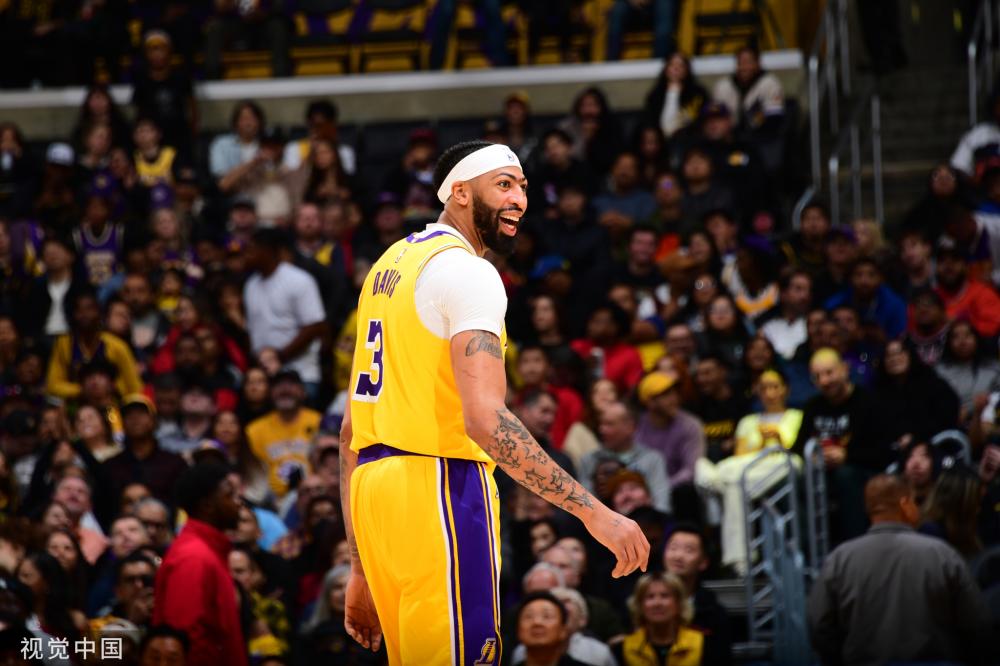 球场上的搞 球场上的搞